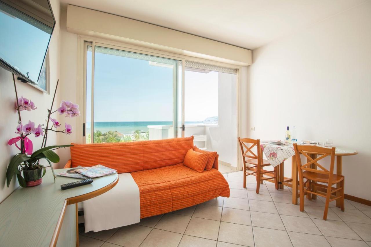Hotel Residence Imperial Misano Adriatico Exteriér fotografie