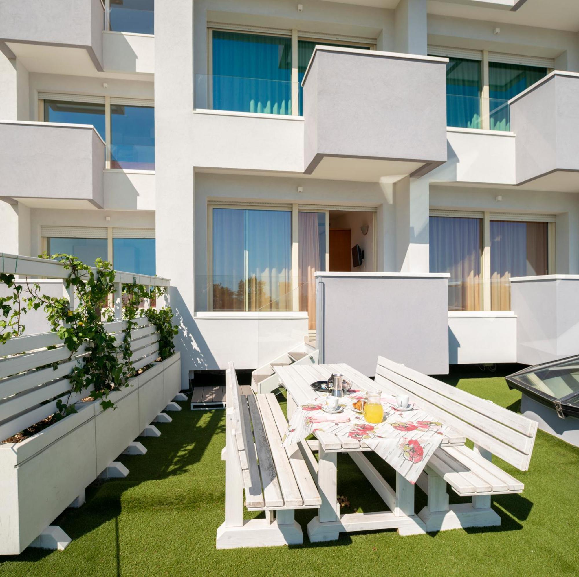 Hotel Residence Imperial Misano Adriatico Exteriér fotografie